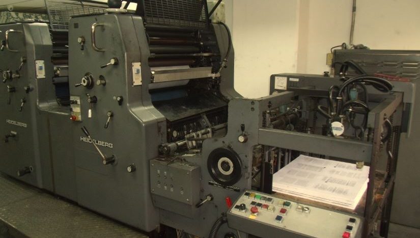 Prensa offset Heidelberg en el taller de OGC